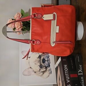 Coach Daisy Spectator Leather Mia Handbag Crosdbody